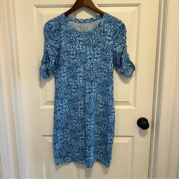 Lilly Pulitzer Belden T-shirt Dress in Cumulus Blue Blooming Together Size Small - Picture 3 of 7